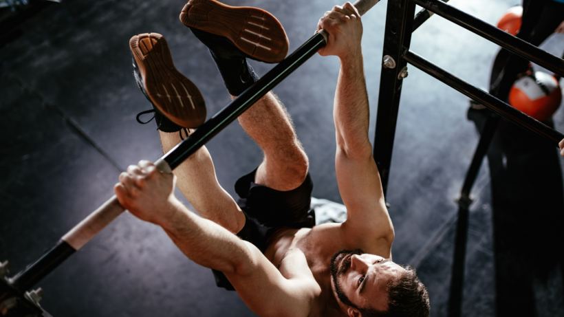 how-to-do-the-toes-to-bar-for-core-strength-and-power